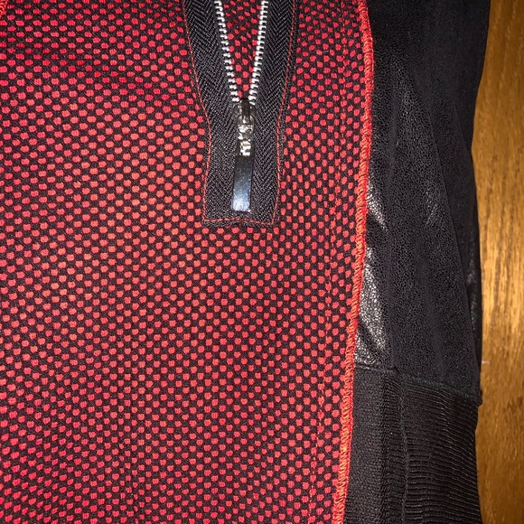 Asymmetrical dress - Picture 3 of 5